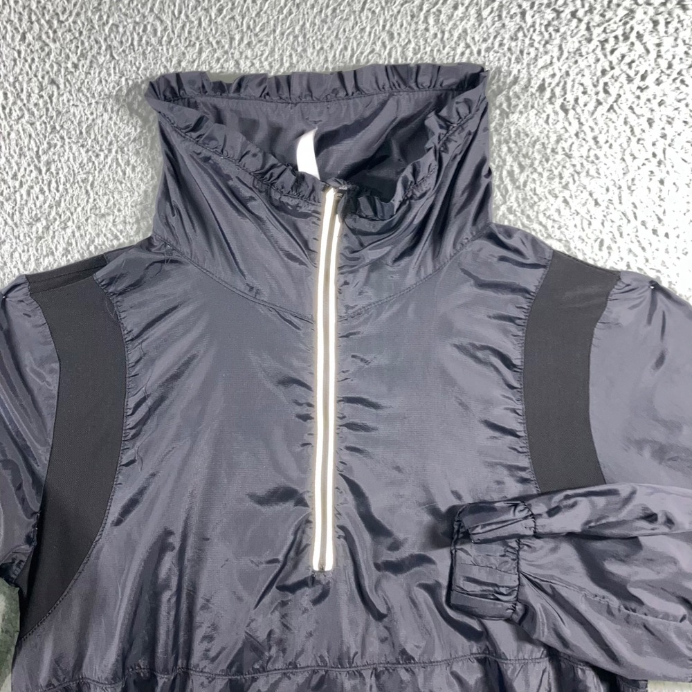 Fabletics Windbreaker Jacket Women Large 1/4 Zip Nylon Reflective Mock Neck